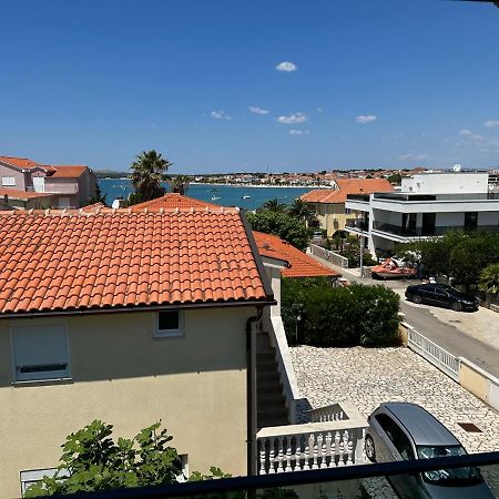 Apartment Vila Lina Vir Esterno foto