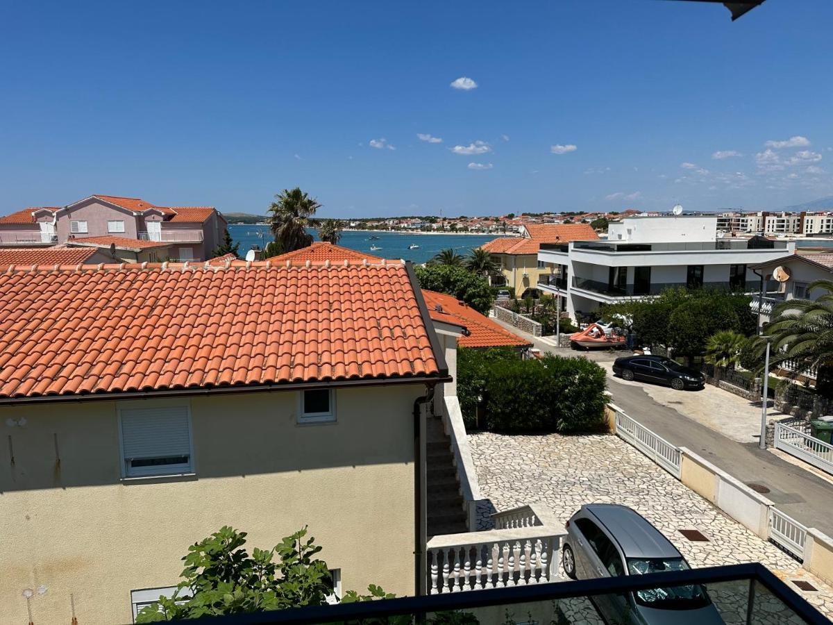 Apartment Vila Lina Vir Esterno foto